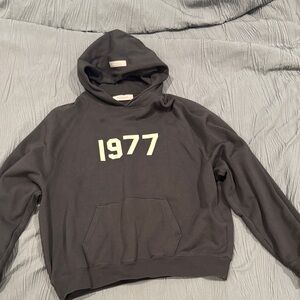 Fear of God Essentials 1977 Hoodie - Men's Medium - washed black